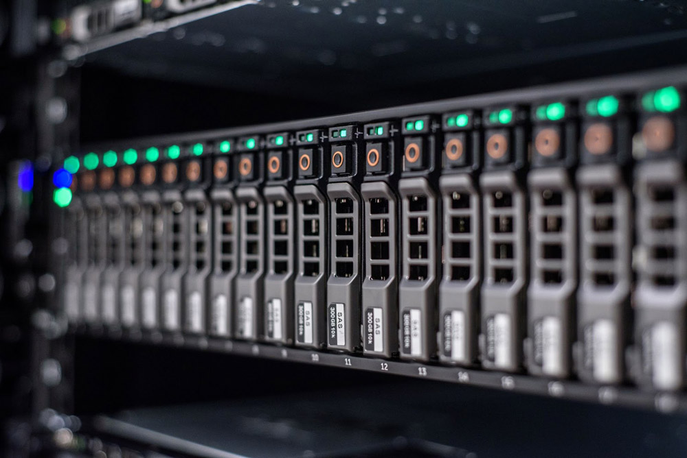 Disk Storage Array Sas Scsi Anaktisi Dedomenon